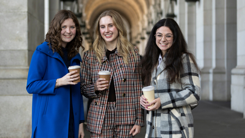 Alumni walking around Washington D.C.